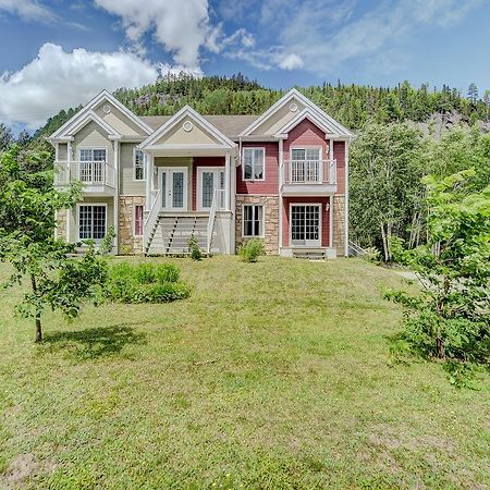 Entre Roc Et Montagne Apartman LʼAnse-Saint-Jean Kültér fotó